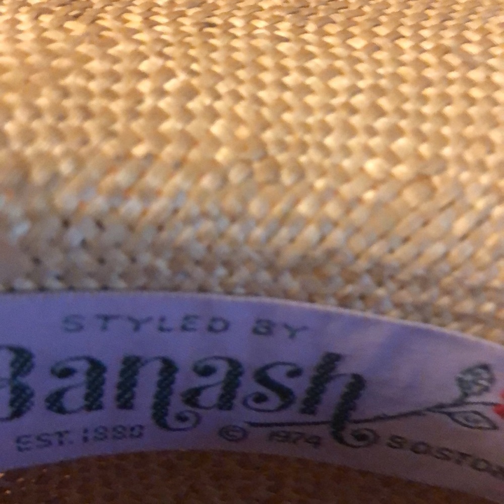 Vintage straw hat with burlap rimmed embellishment - Picture 3 of 6